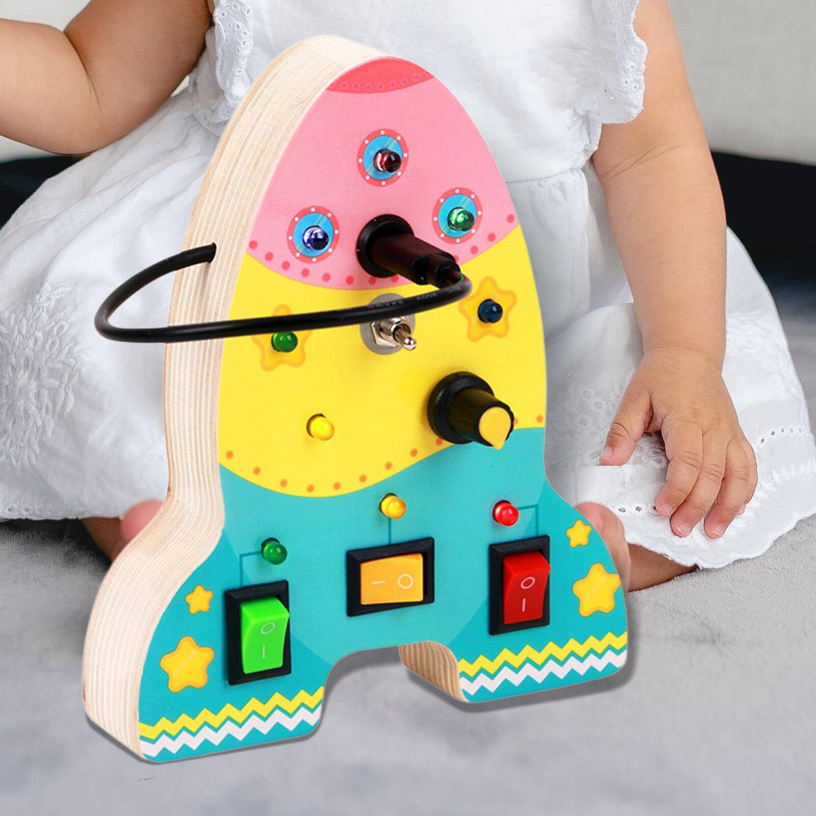 Tableau Montessori - BusyBoardCircuit™ - Fusée - Mamanternelle